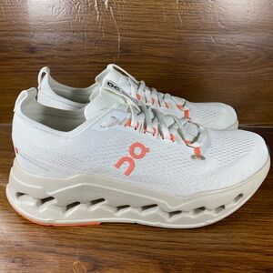 On Cloudsurfer Max women’s shoe size 9.5